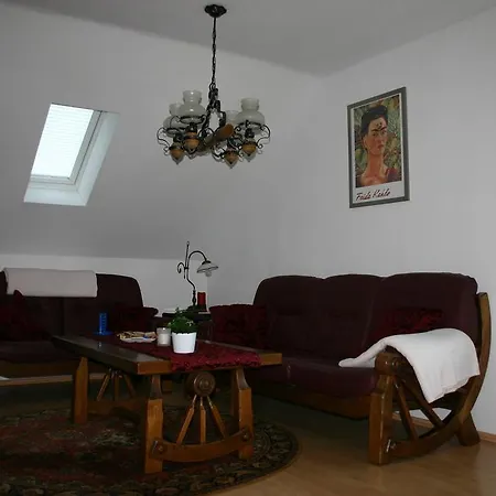 아파트 Alter Bahnhof